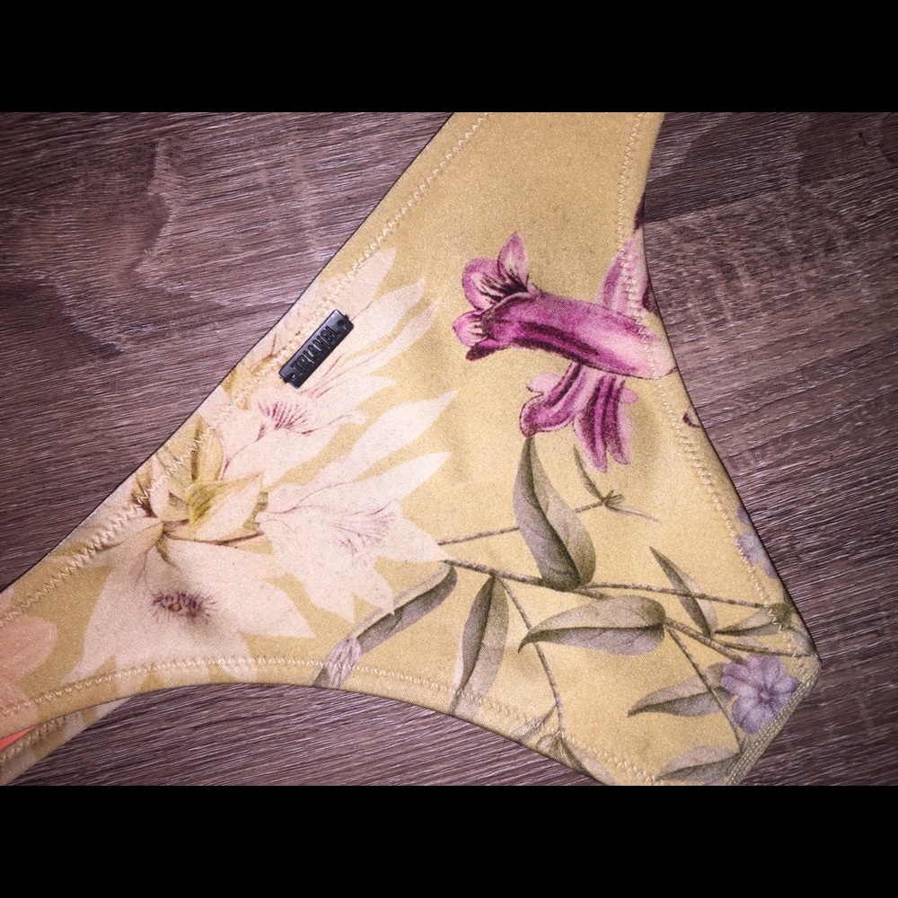 Barely worn triangl coco floral affair bottoms:)